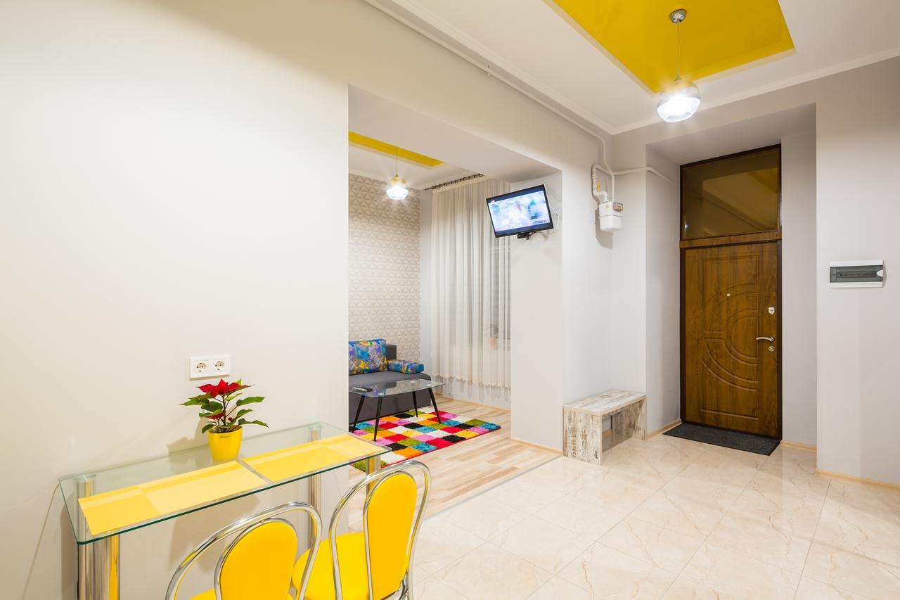 Apartment On Pekarska Street Зі Світлом! Lviv Exterior photo